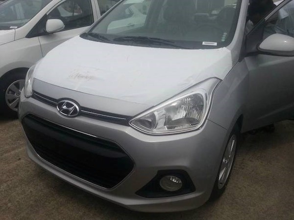 Hyundai Grand i10 Sedan so tu dong 